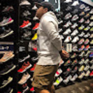 Meet your Posher, Anthony